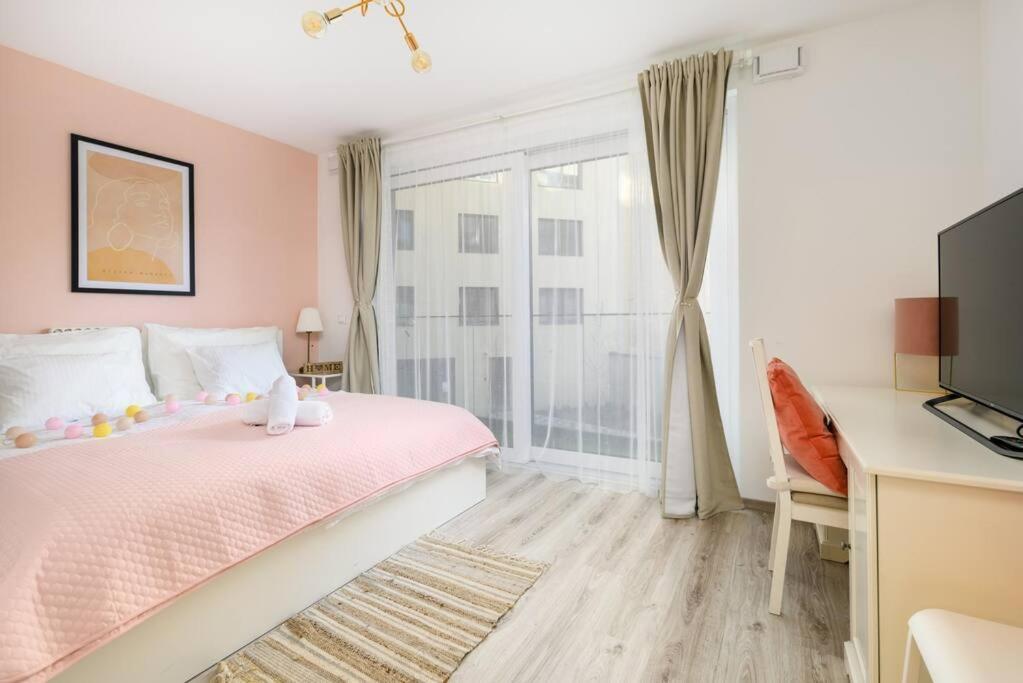 B104 - Liberty Bridge Lovely Home With Free Parking ブダペスト エクステリア 写真